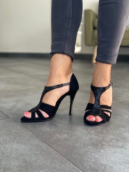 Absolute Amazing Sandals